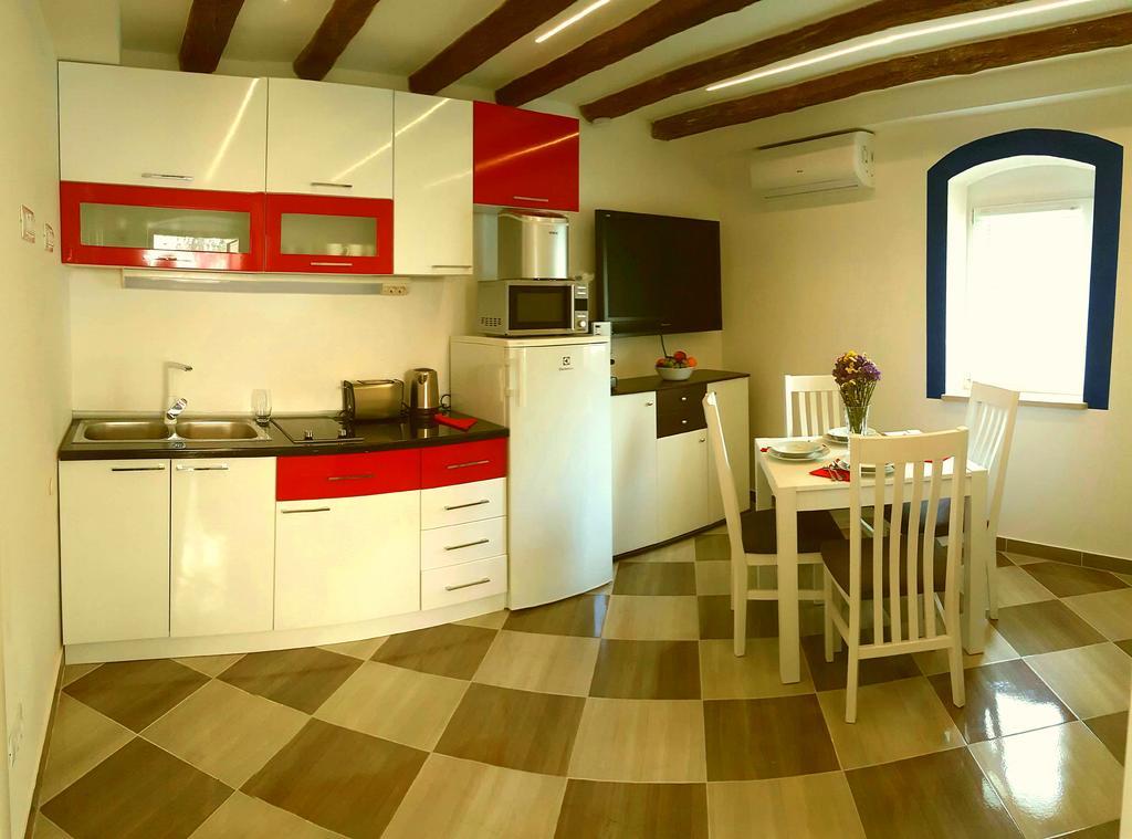 Karmen'S Apartment One 스플리트 외부 사진